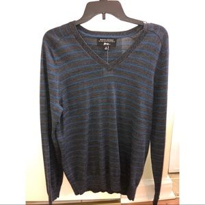 Banana republic v neck sweater